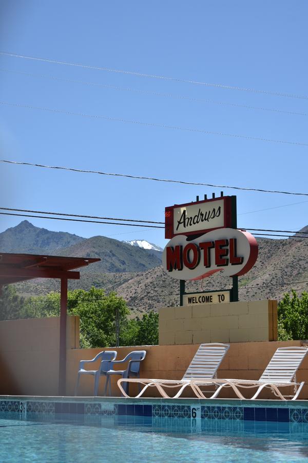 Andruss Motel Walker Ngoại thất bức ảnh